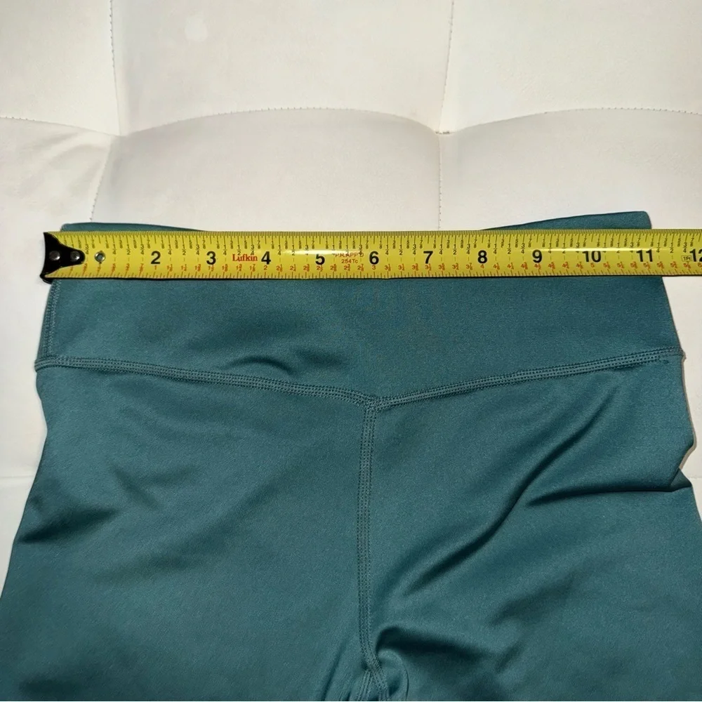Nike Girls' Dri-FIT One Leggings- teal- size medium